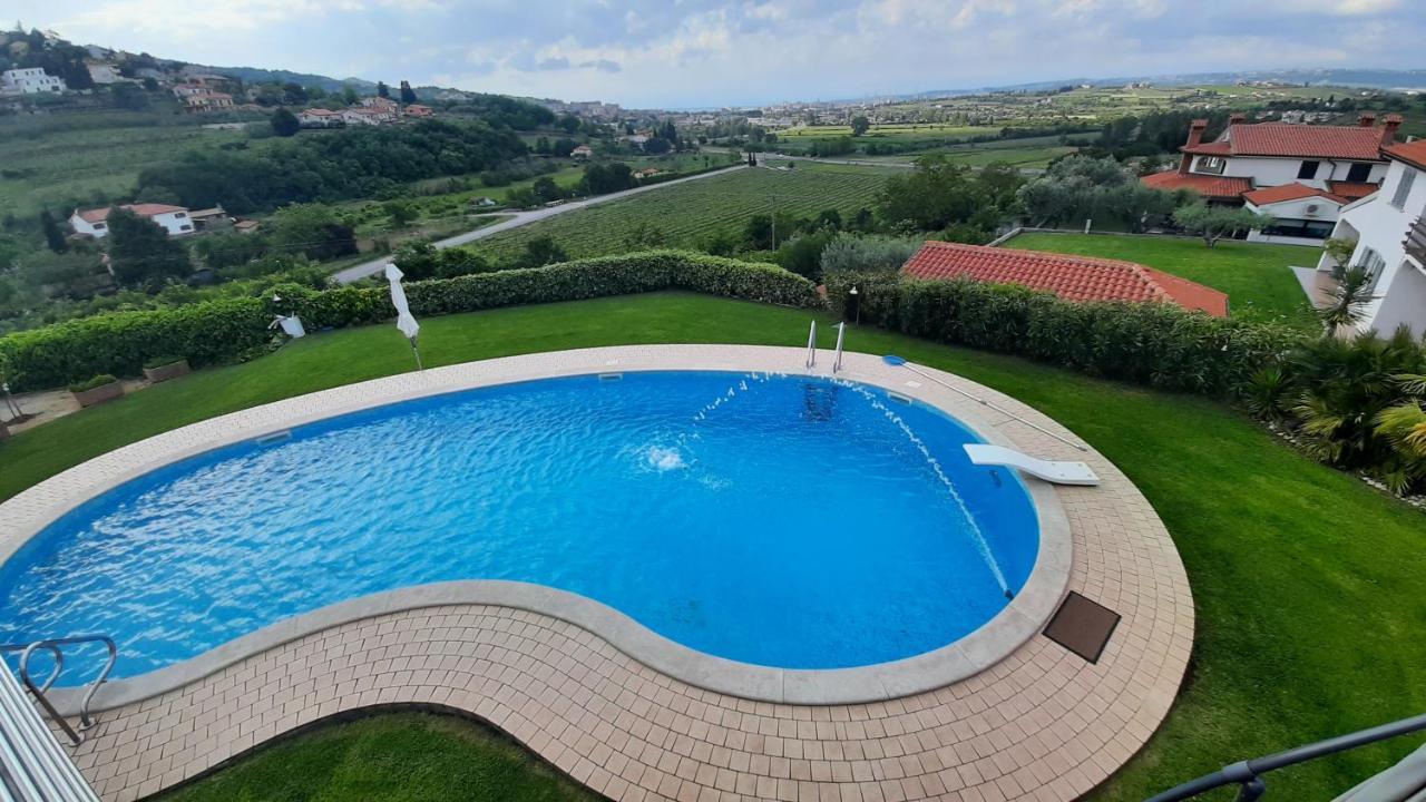 Relax Vila Kampel Koper Exteriér fotografie