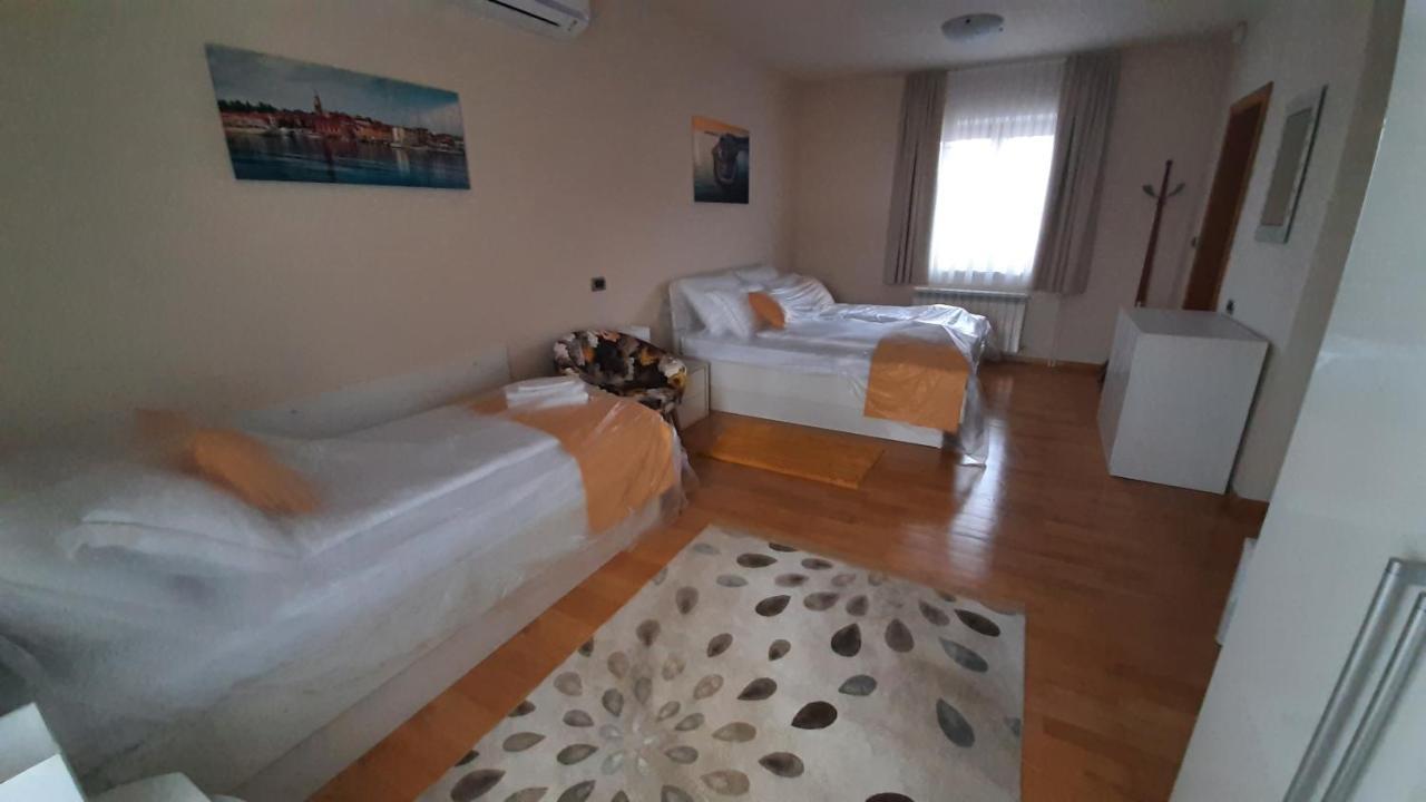 Relax Vila Kampel Koper Exteriér fotografie
